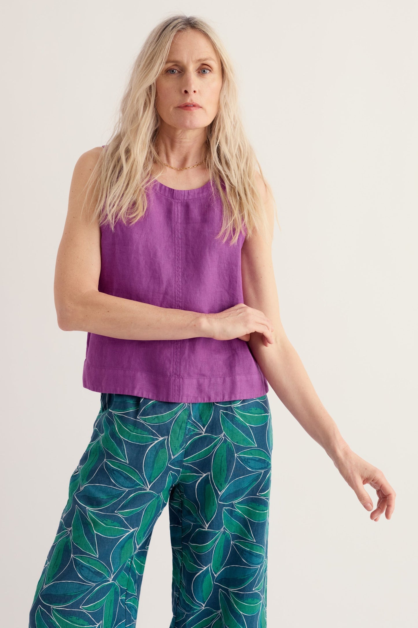 Lighthouse Station Linen Vest